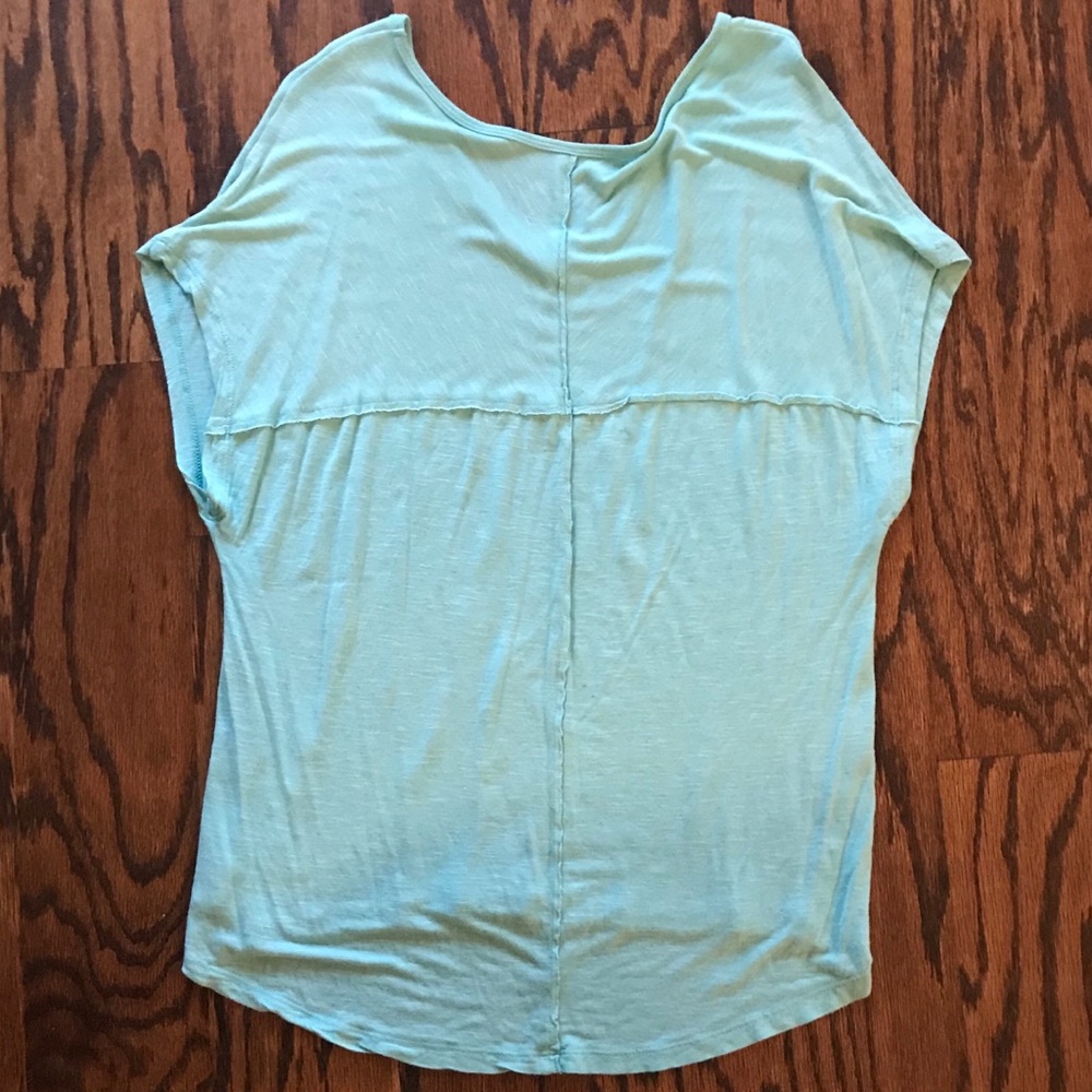 Balance Collection Pool Blue Sparrow tee - Picture 3 of 5